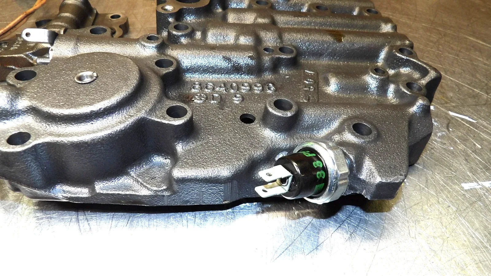 Chevy - 350 Turbo   Automatic Transmission   " Lock up Valve Body "   Very Good image 4