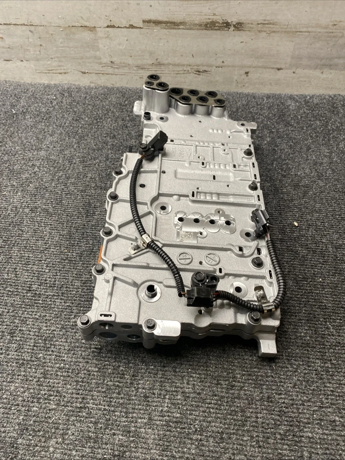 BMW up to 2010 Valve Body 6L45E Aisin 9581