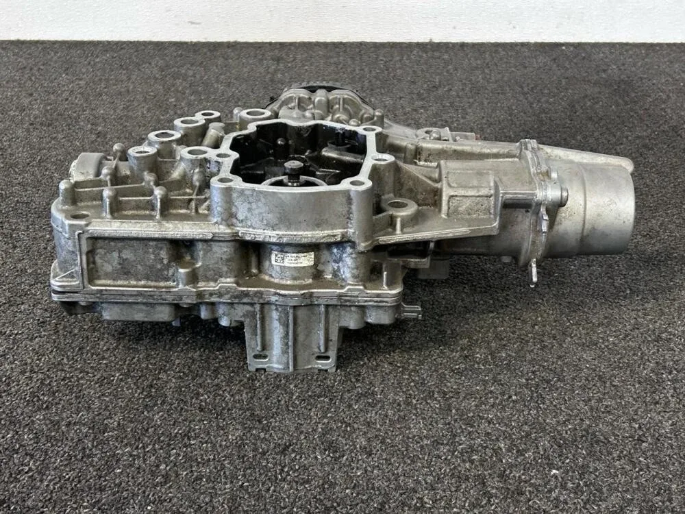 Mercedes-Benz Transmission Valve Body A 948 260 2463 for 7G-DCT image 4