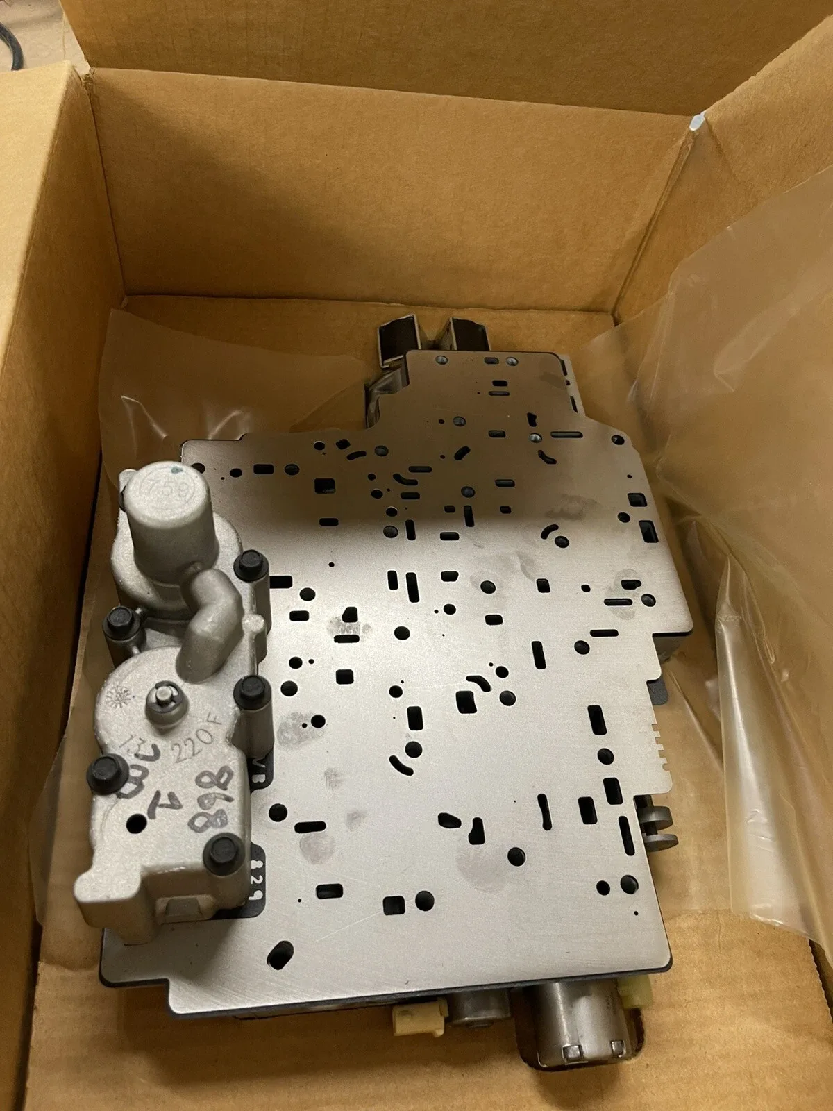 gm valve body (19207800)