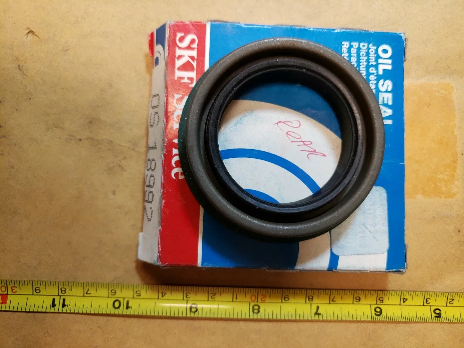 SKF 18992 Transmission Pump Seal for TH-400 image 2
