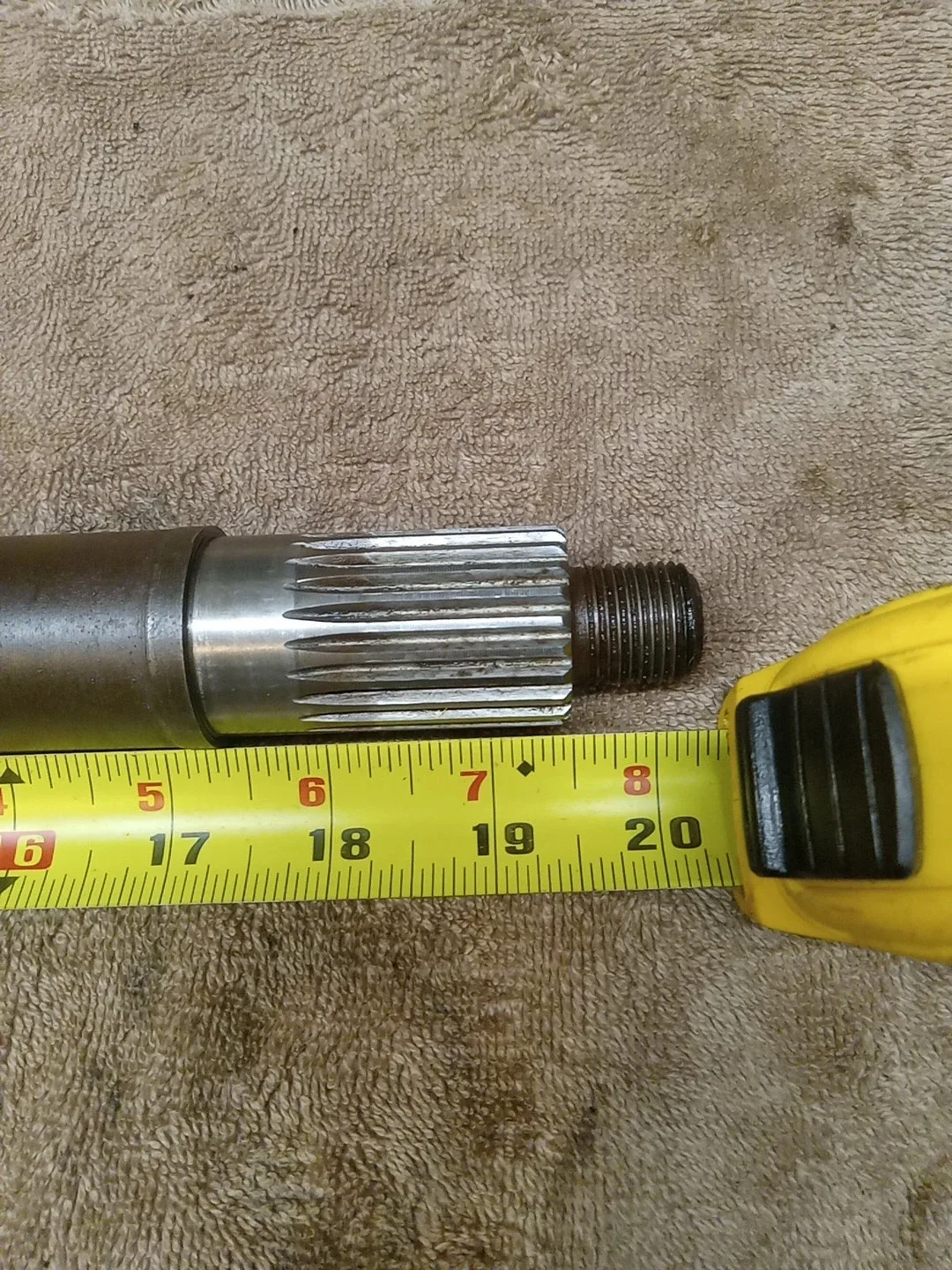 Mopar 727 Transmission Output Shaft 2538634 — 19.5 in image 3