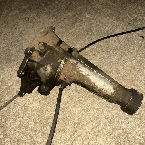 1976 Ford F100 4.9 Automatic Transmission Tail Housing image 4
