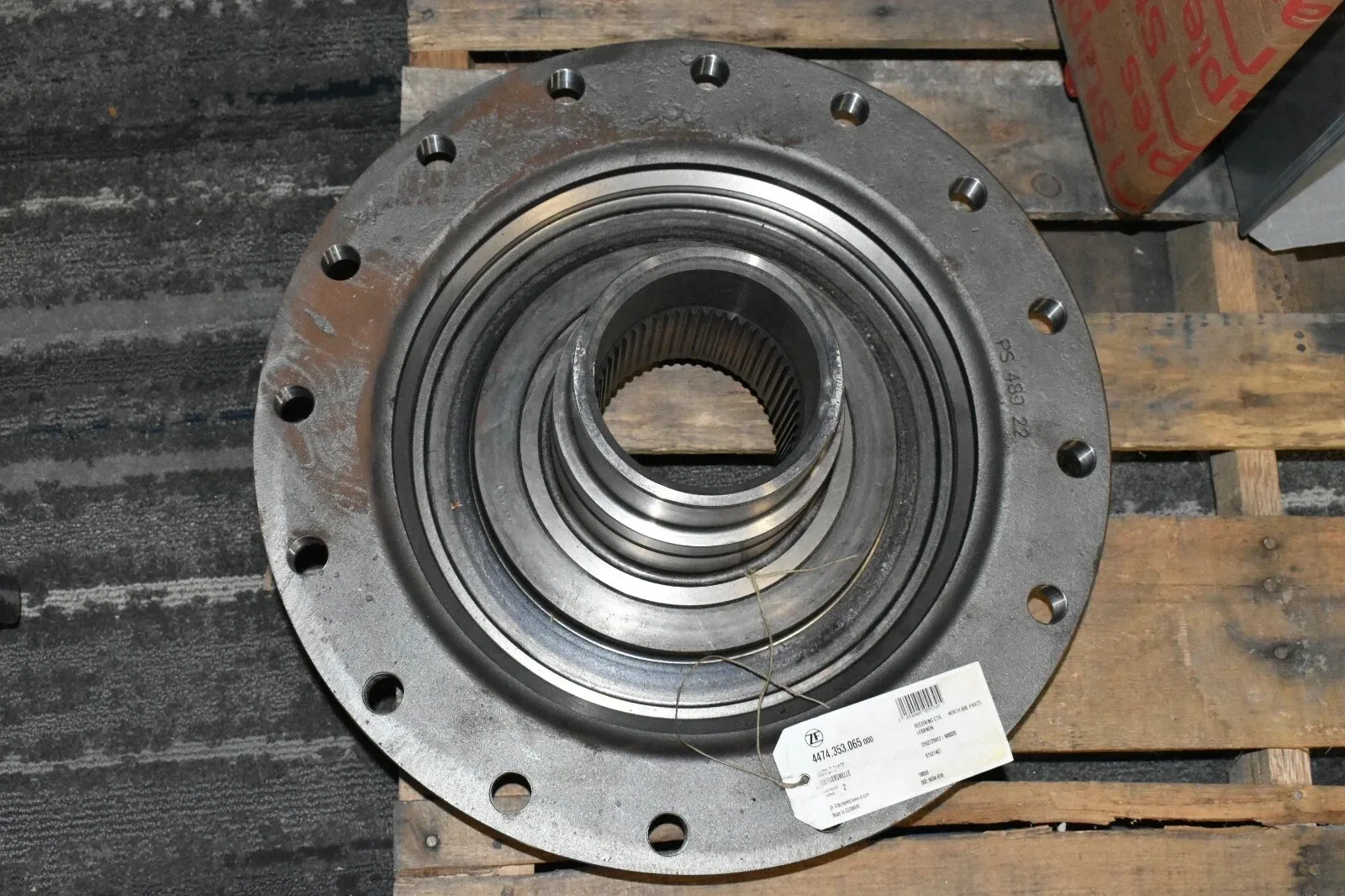 ZF Output Shaft ZF 4474353065