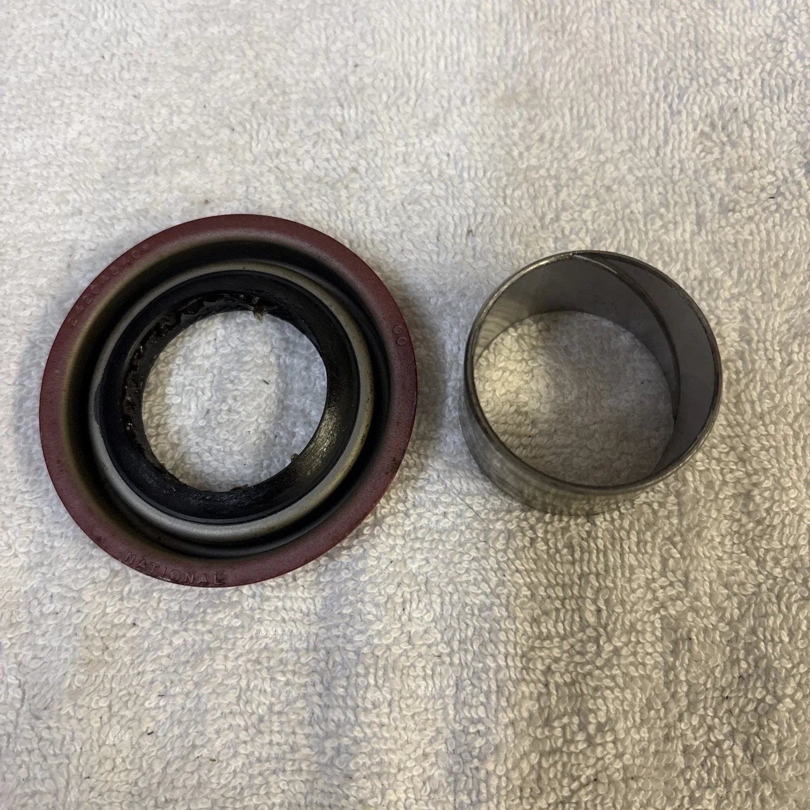 National Rear Output Shaft Seal & Bushing for GM 700R4 / 4L60E / 4L65E - MPN 24204540