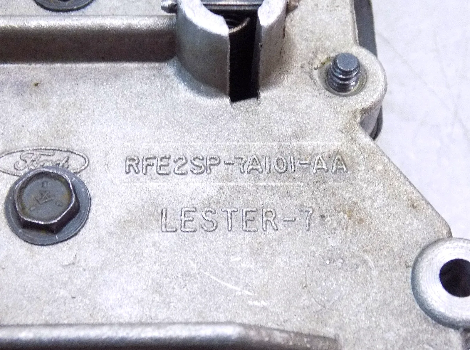 1985 Ford C5 Valve Body Core RF-E2SP-7A101-AA / RF-E2AP-7A092-AA image 2