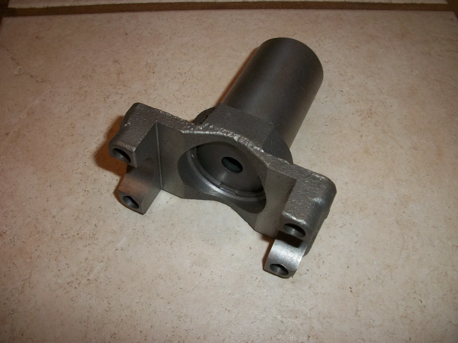 1961 Buick Special Automatic Output Shaft Companion Flange MPN 5676065 image 2