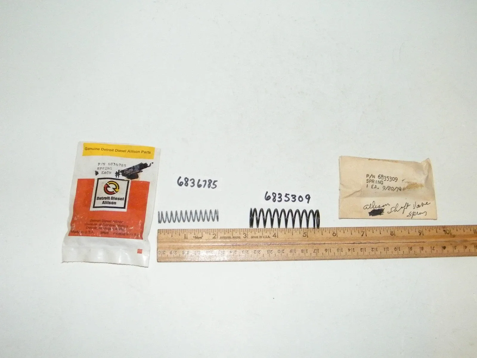 1971-1974 Chevy/GMC Truck Allison Valve Body Springs - 6835309, 6836785 image 2