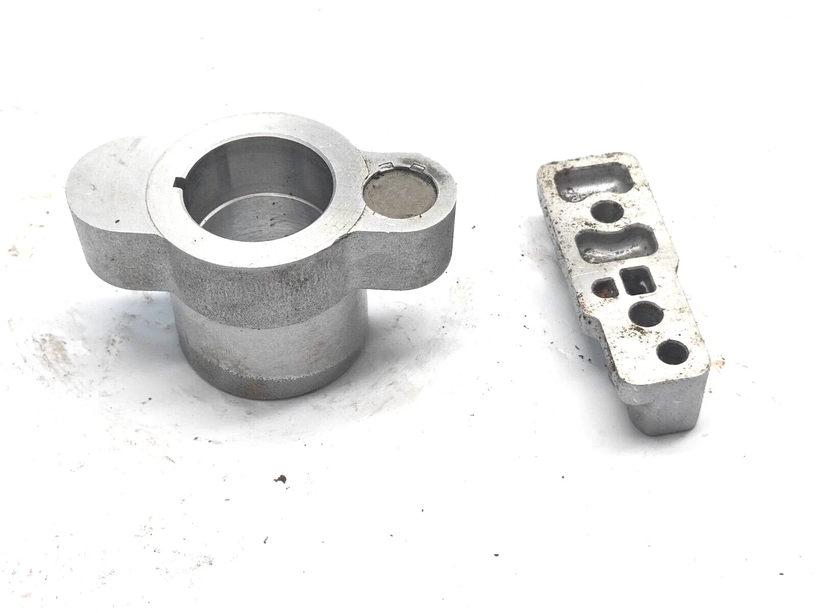.A43/A43D/ A43DL/A43DE  Transmission miscellaneous Valve body and Case Parts