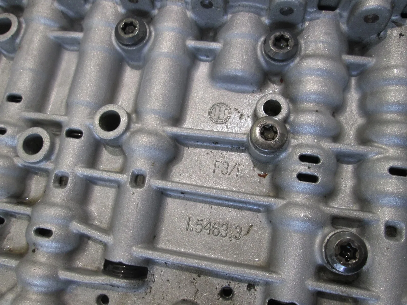 ZF BOSCH valve body transmission control module CORE 1068427156 1068427168 image 4