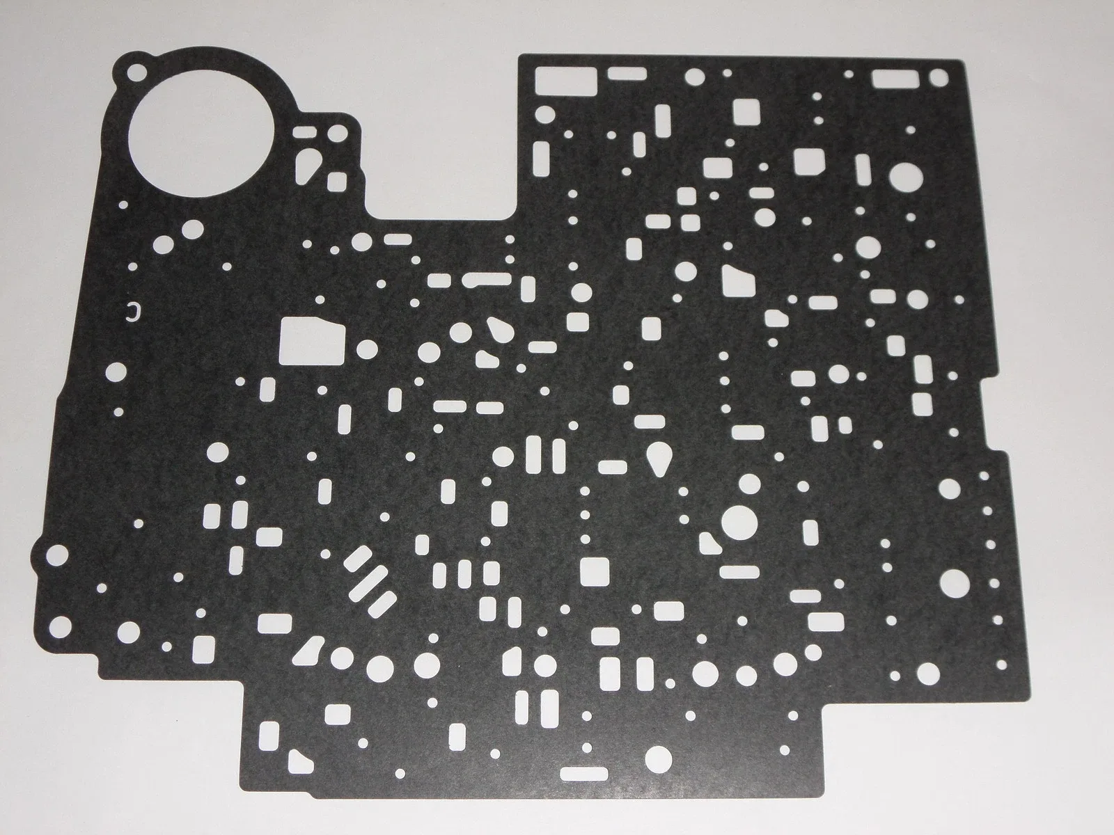 1993-2000 4L60E Automatic Transmission Valve Body Separator Spacer Plate Gaskets image 4