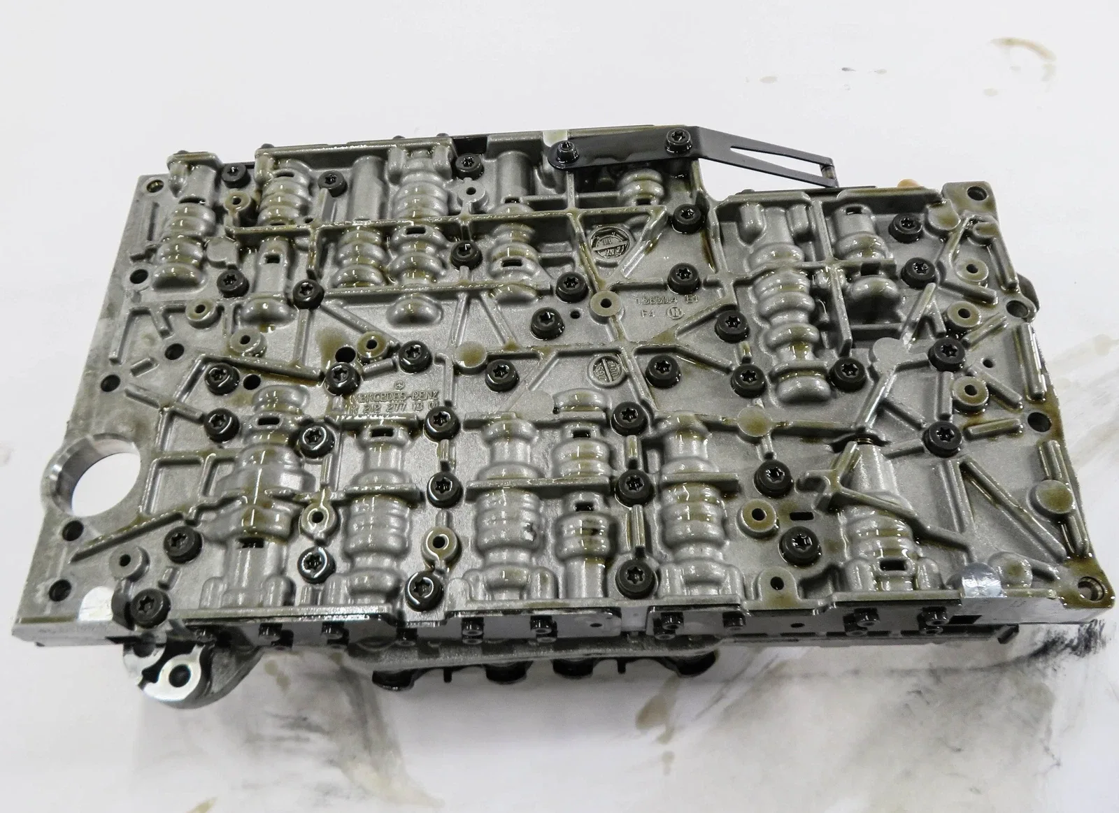2012-2015 Mercedes-Benz C250 / SLK250 1.8L Turbo 722.9 Transmission Valve Body - 23127050000 image 3