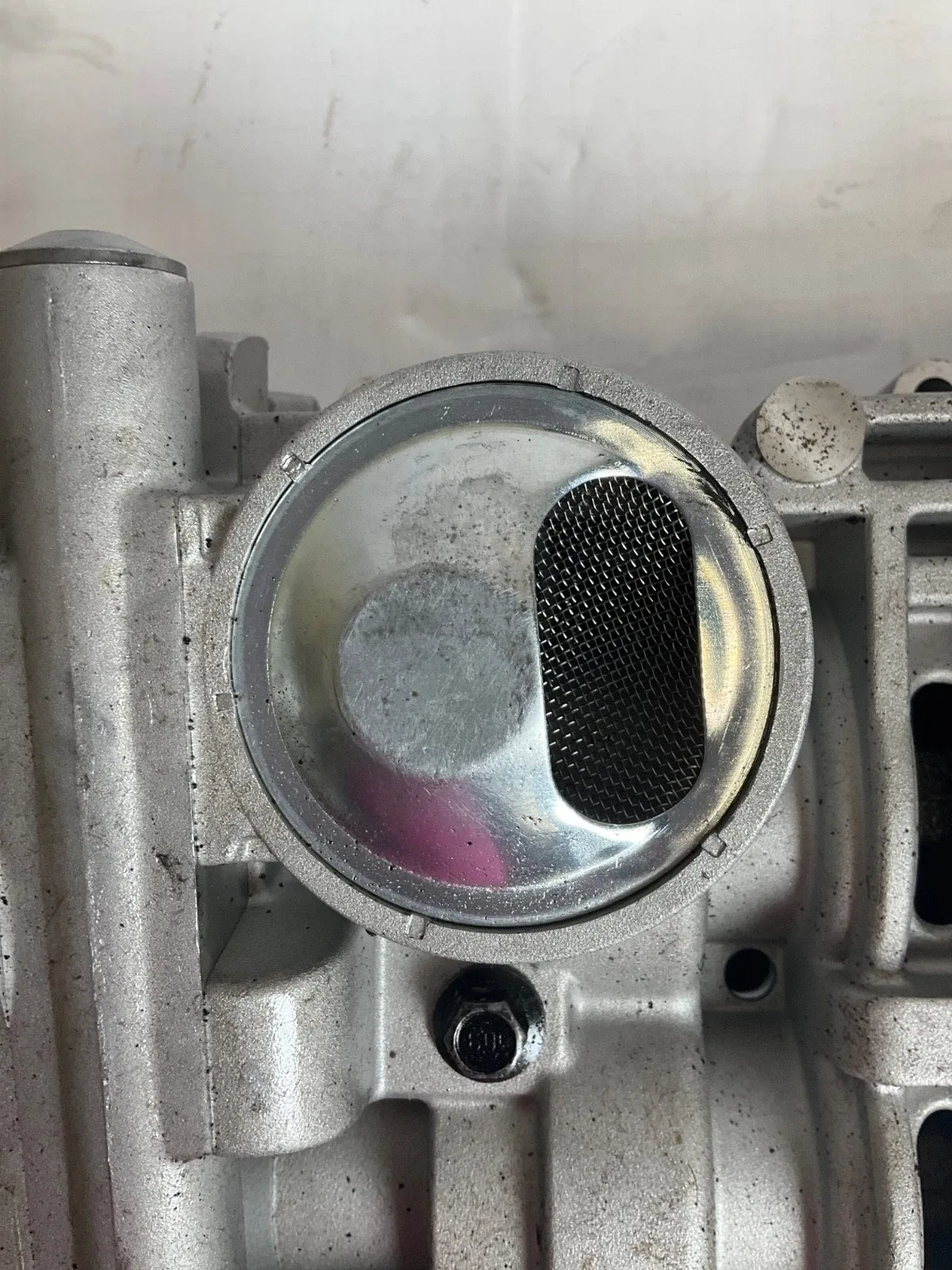 Transmission Oil Pump / Valve Body Assembly OEM Used Compare Photos image 3