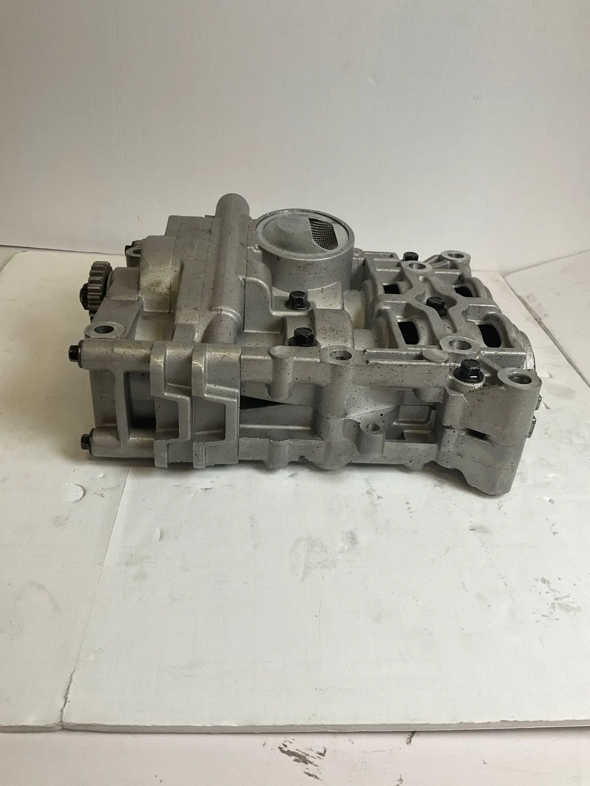 Transmission Oil Pump / Valve Body Assembly OEM Used Compare Photos image 4