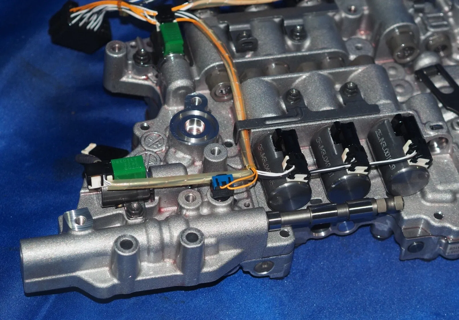 *FOR REPAIR* 2024 2025 Toyota Tacoma 8 Speed Automatic Transmission Valve Body image 3
