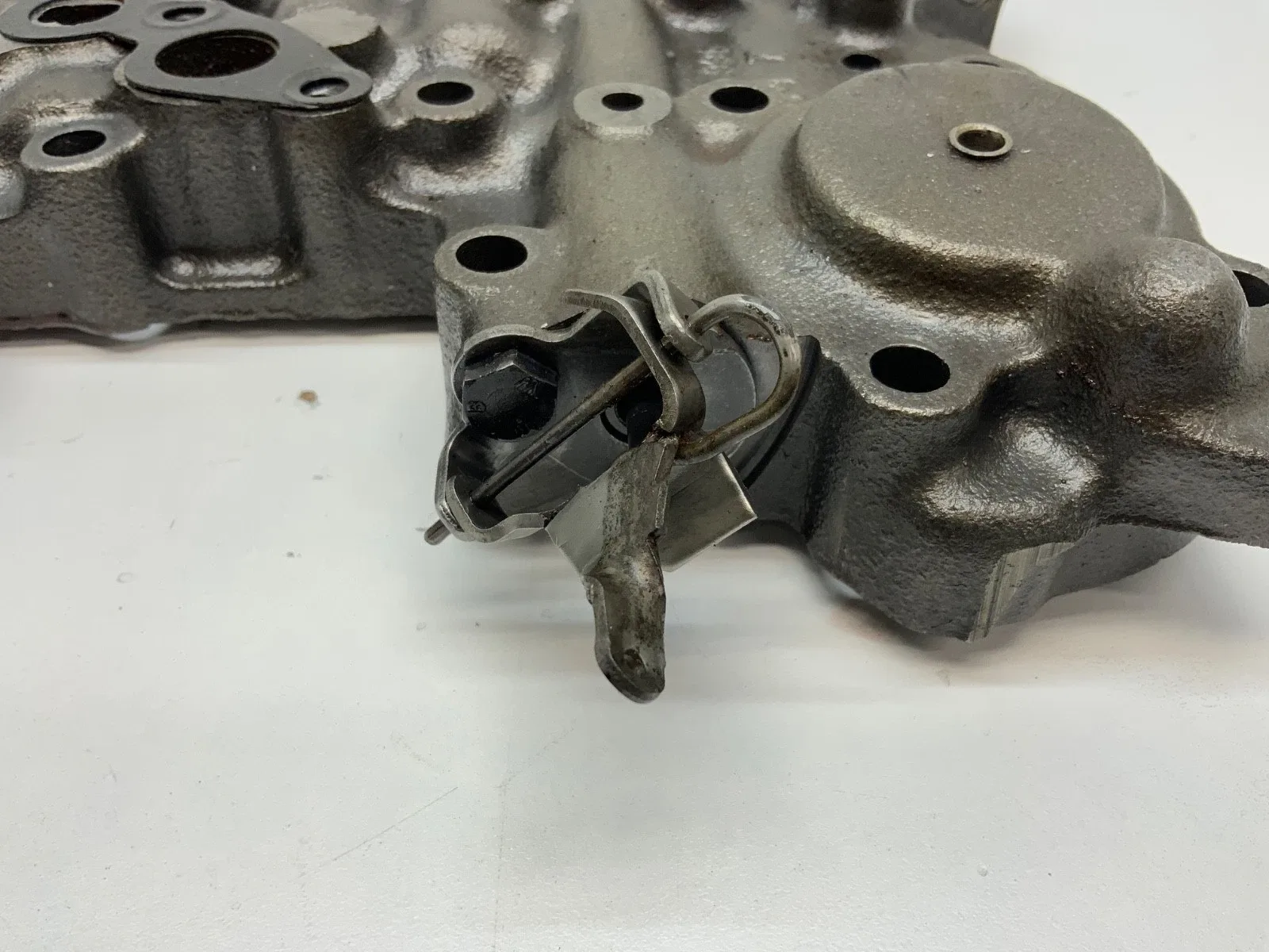 Chevrolet TH350 / 350 Turbo Transmission Valve Body Assembly 8640996 image 4