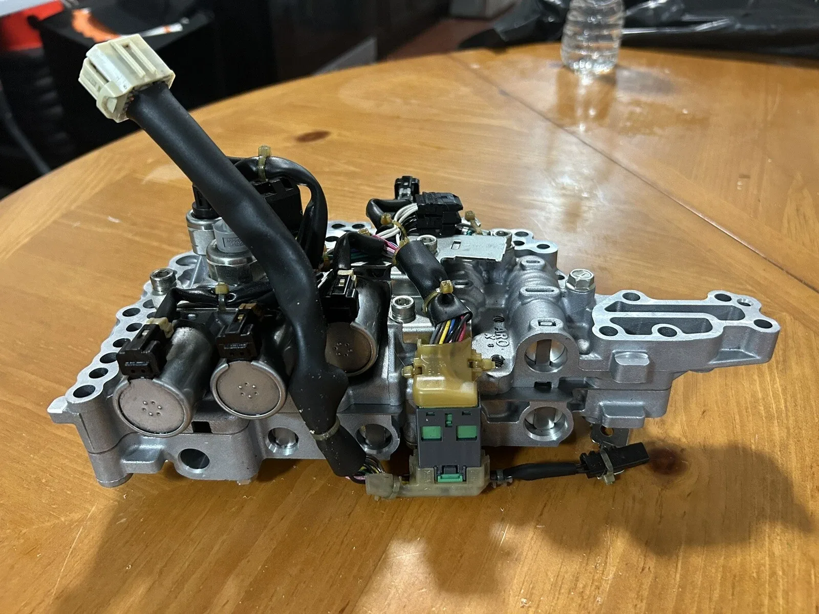 Transmission Valve Body MPN 16303-4-M (OE 1805 0w) image 2