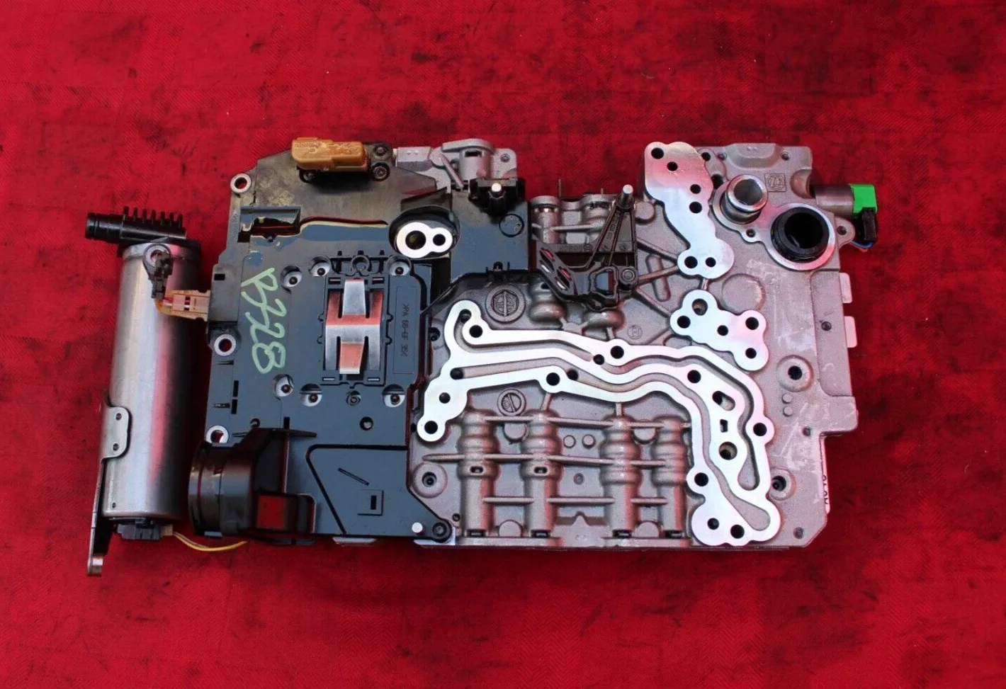 BMW Valve Body Mechatronic for 2-Series, 3-Series, 4-Series, 5-Series & X3 (Automatic)