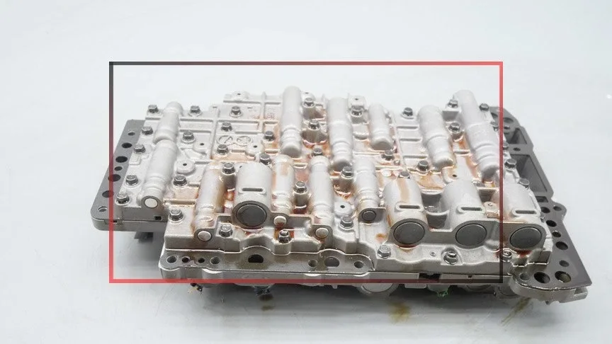 11.18 Porsche Cayenne Touareg Transmission Valve Body W/ Mechatronic 95832503900 image 2