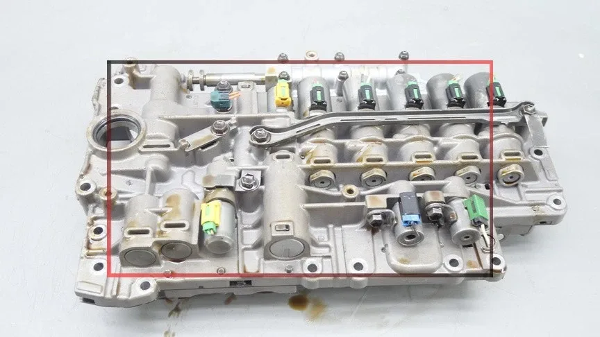 11.18 Porsche Cayenne Touareg Transmission Valve Body W/ Mechatronic 95832503900