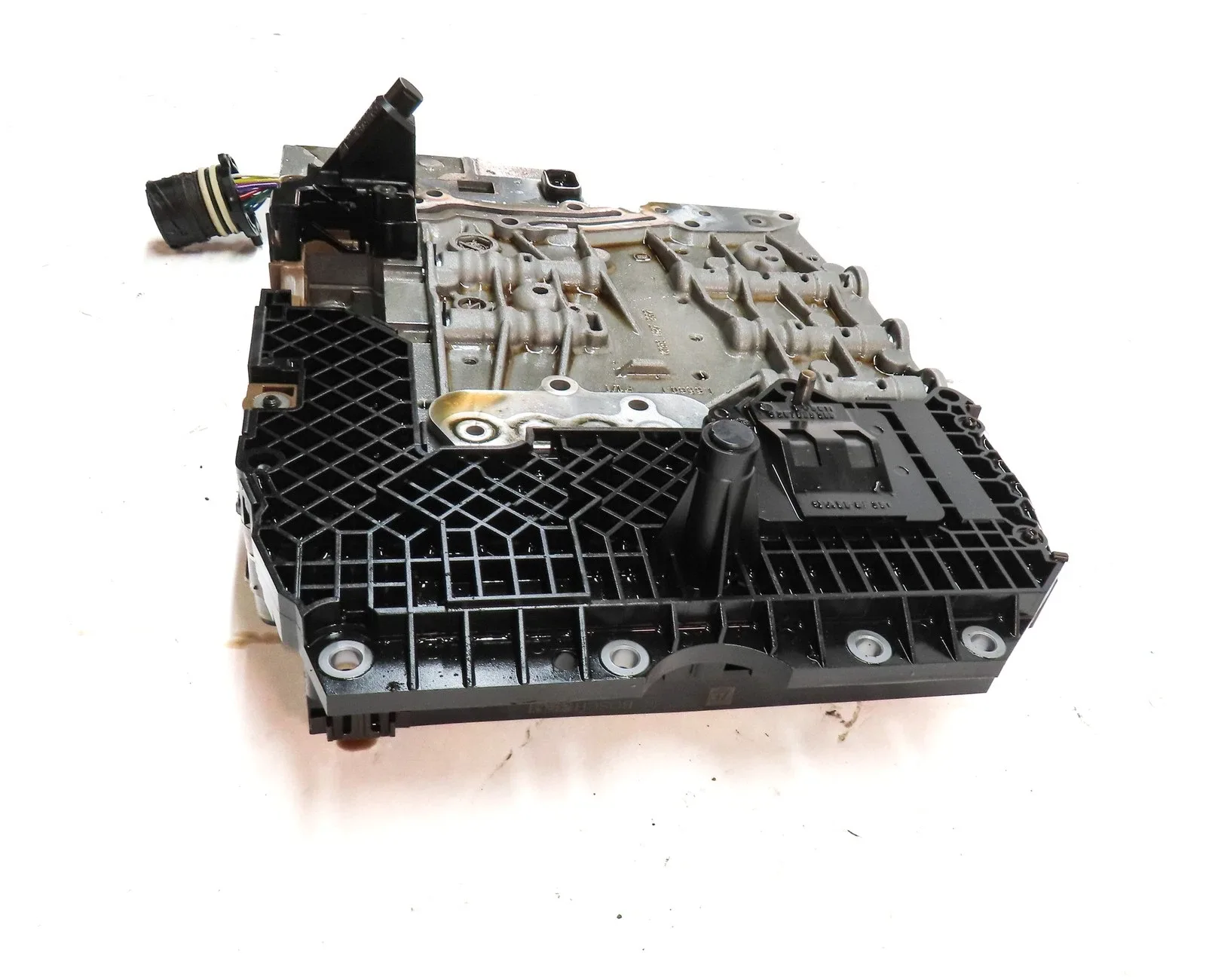 2009-2012 Audi S5 4.2L 6-Speed Transmission Valve Body MPN 0260550021 image 3