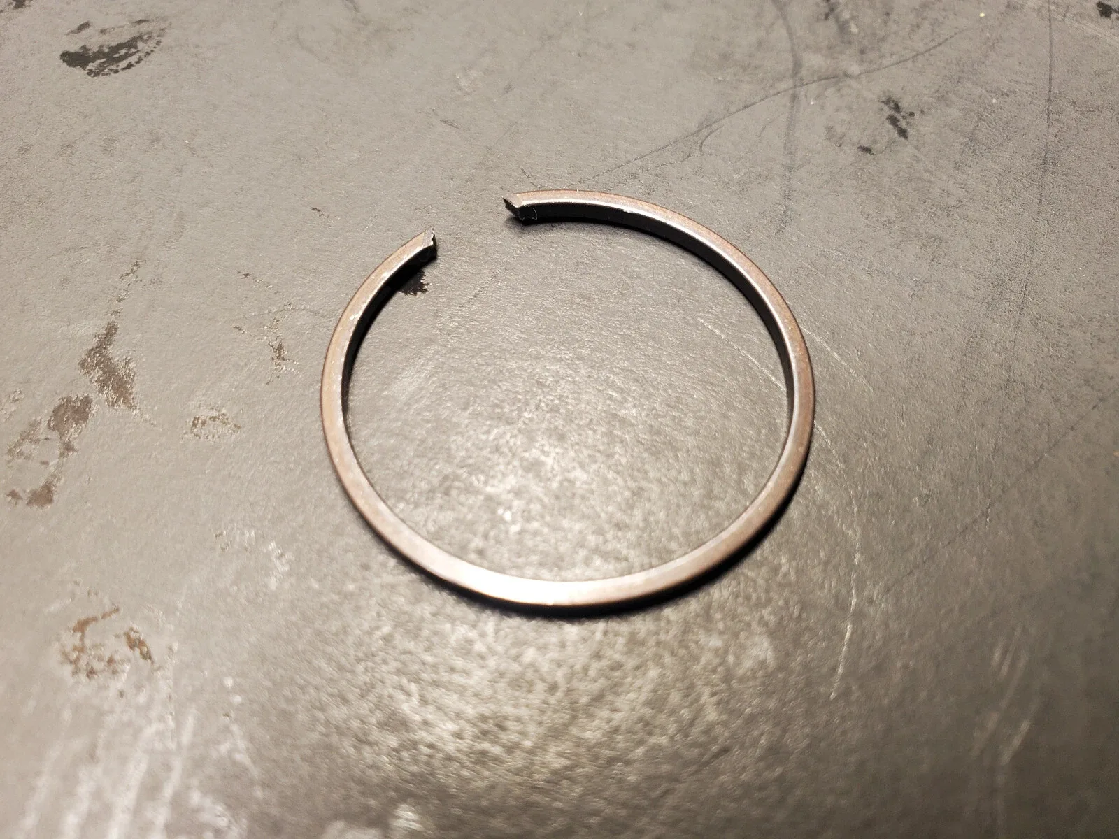 Nissan RE4R01A Planet Output Shaft Circlip Snap Ring 31506-41X02 (S13, S14, Z32)