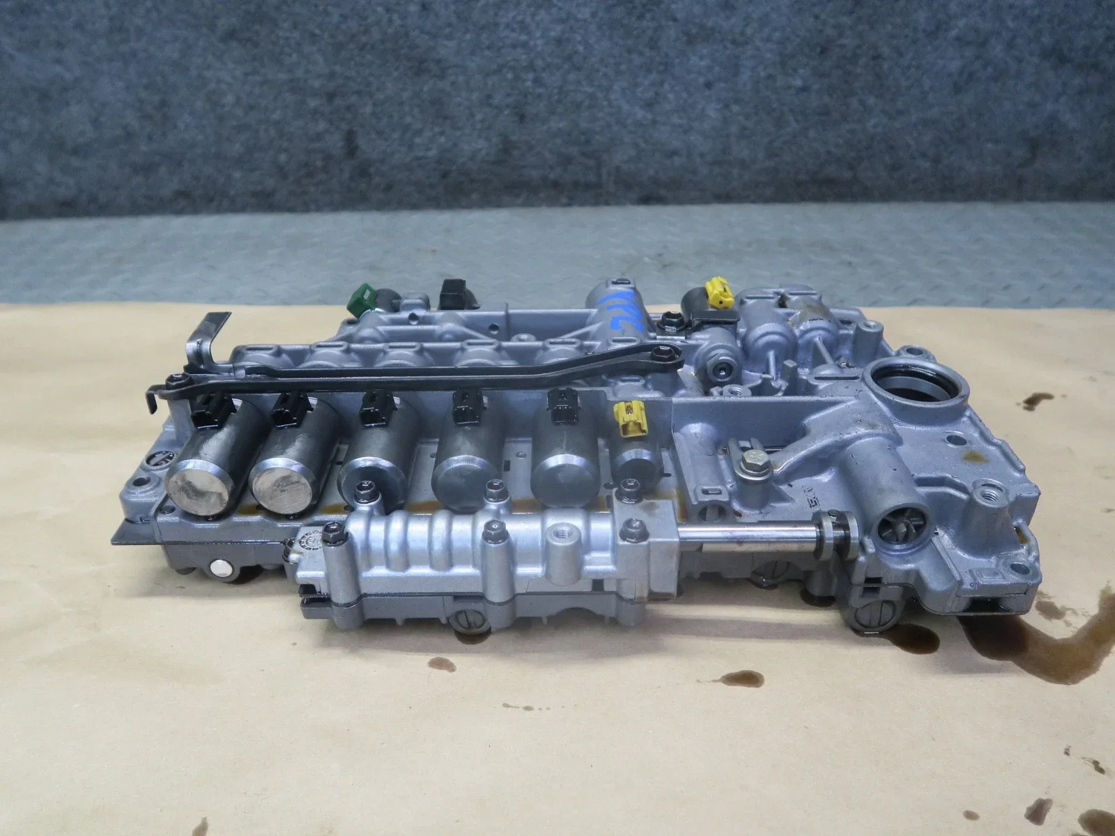 2011-2014 PORSCHE CAYENNE 958 4.8L A48.04 TRANSMISSION VALVE BODY MECHATRONIC image 3