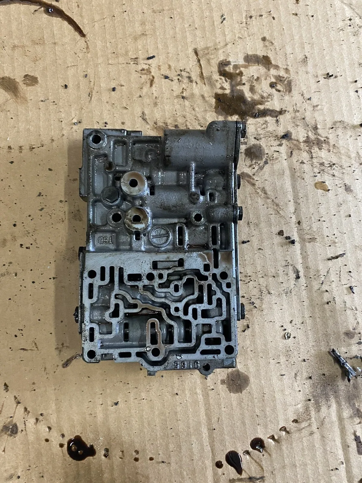 Aisin Valve Body ML5E25-26 for GM 3.6 DOHC (Used)