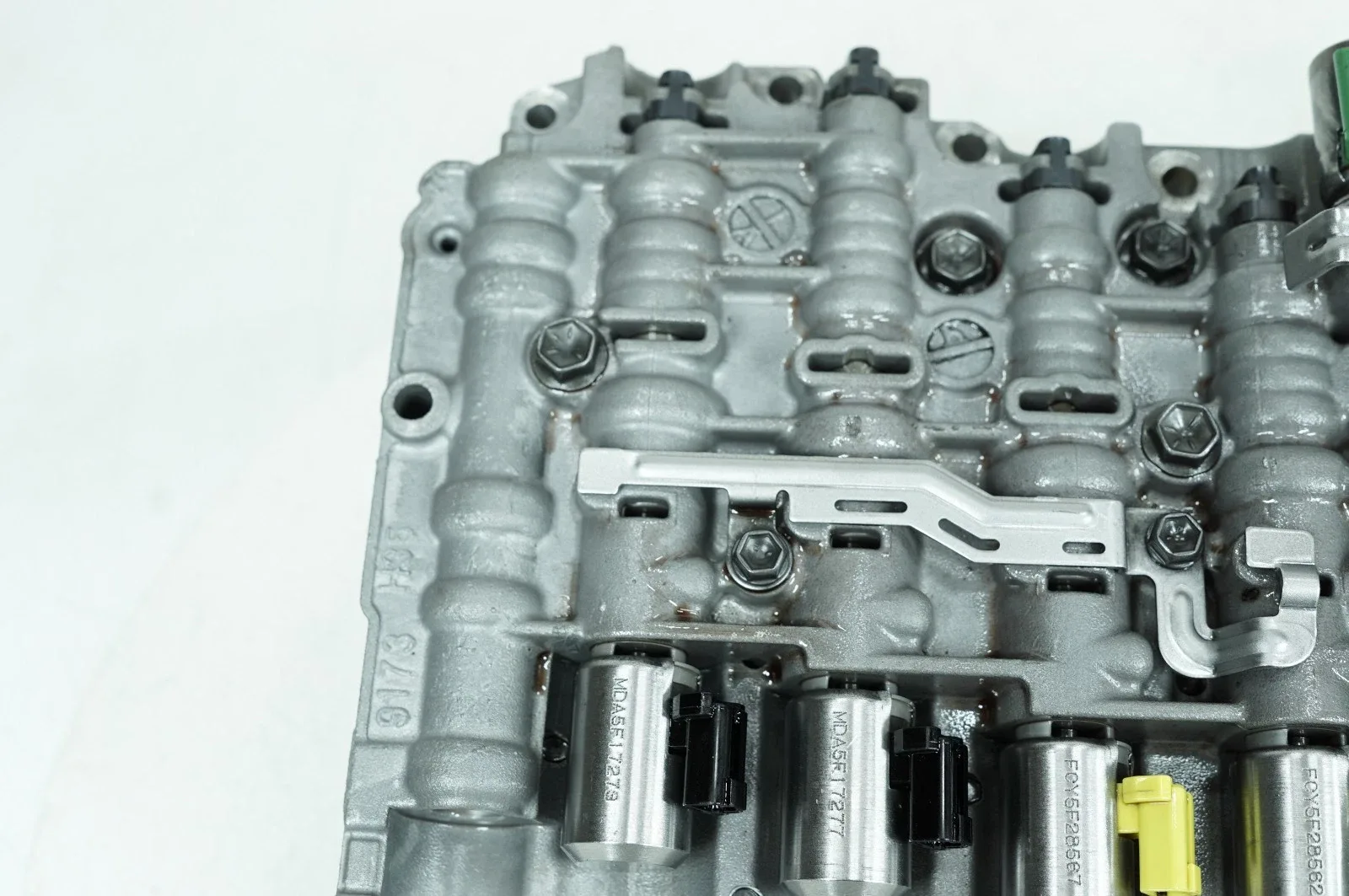 15-18 VW CC Tiguan Audi Q3 (8U) 09M A/T Auto Automatic Transmission Valve Body image 3