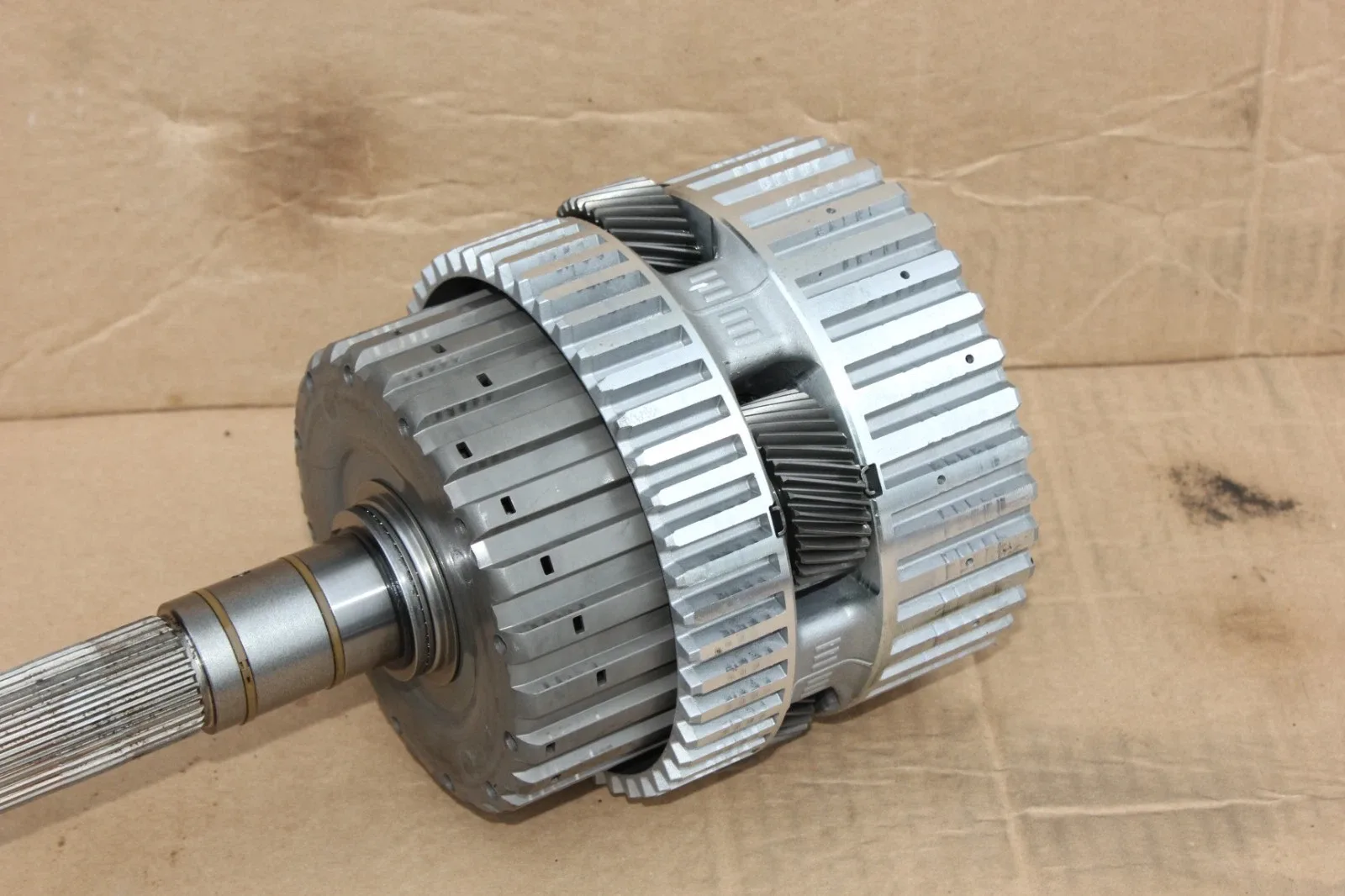 2019-2022 Mercedes Sprinter 3500 722.9 Center Planet & Output Shaft - A907270020028 image 2