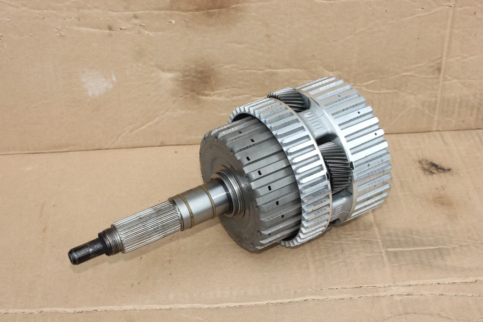 2019-2022 Mercedes Sprinter 3500 722.9 Center Planet & Output Shaft - A907270020028