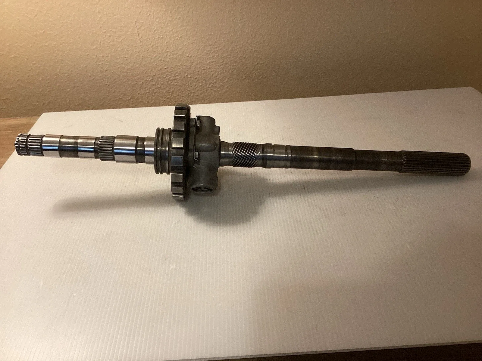 Chrysler 904 Output Shaft with Governor
