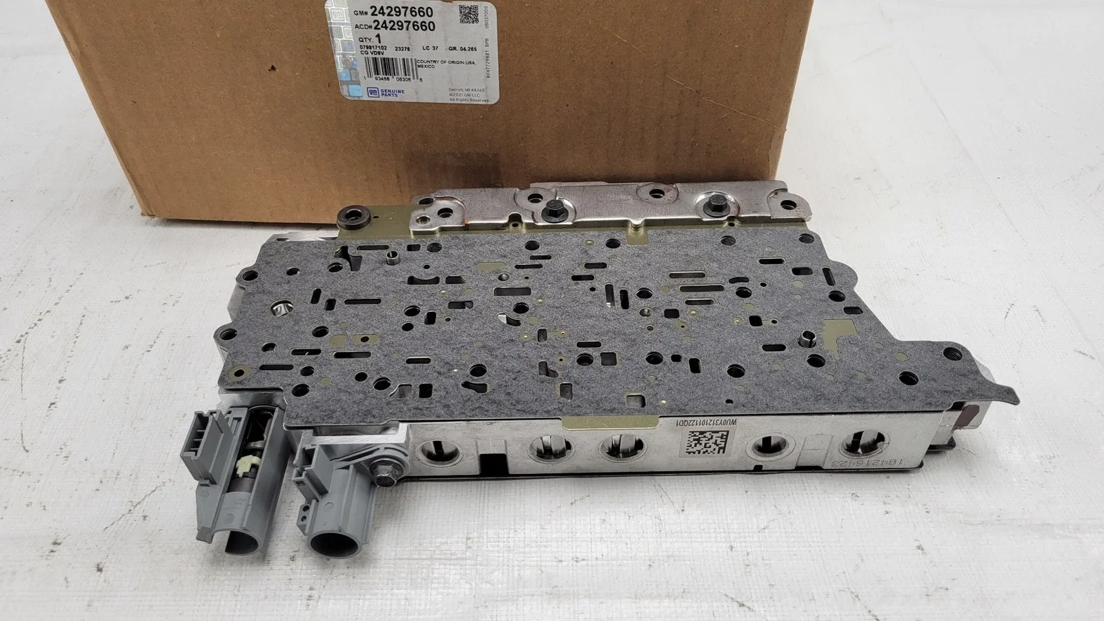 2018-2023 Enclave Acadia Transmission Control Valve Body MPN 24297660