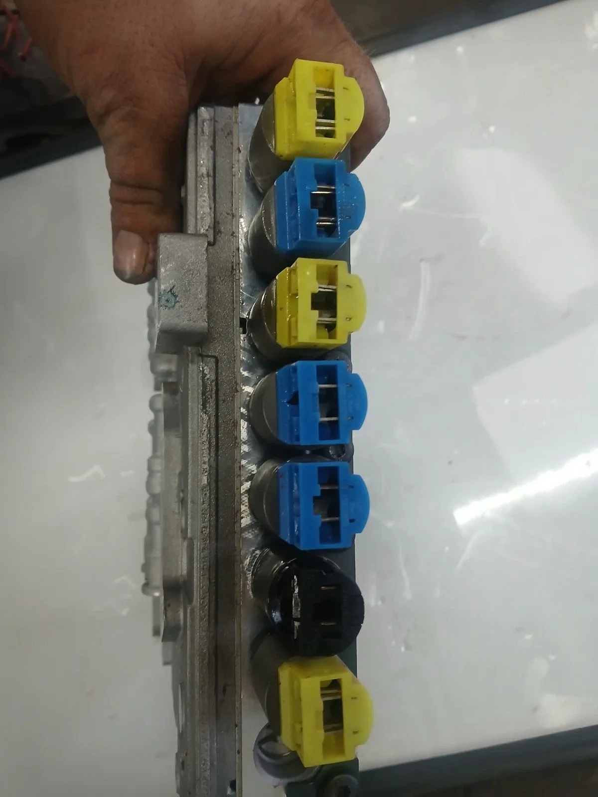 2001-2007 BMW Valve Body ZF 6HP19 (Plate Code A052/B052) image 4