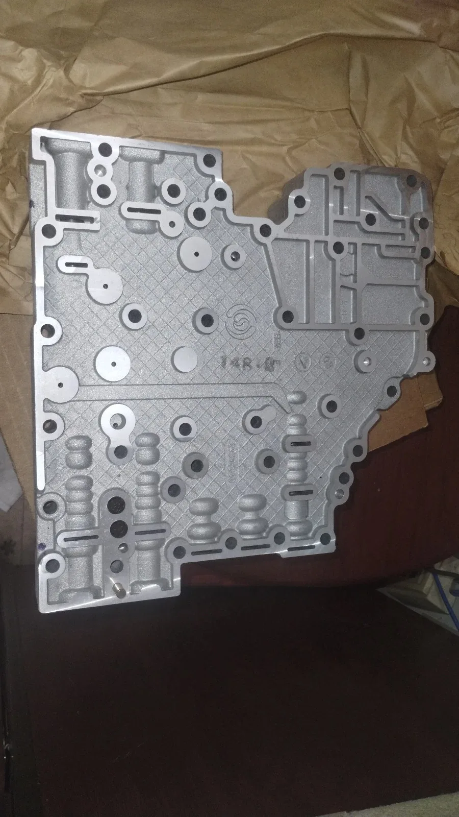 Allison Transmission Body Assy 29537232 Obsolete 1000/2000/2400 years 2004 2005 image 4