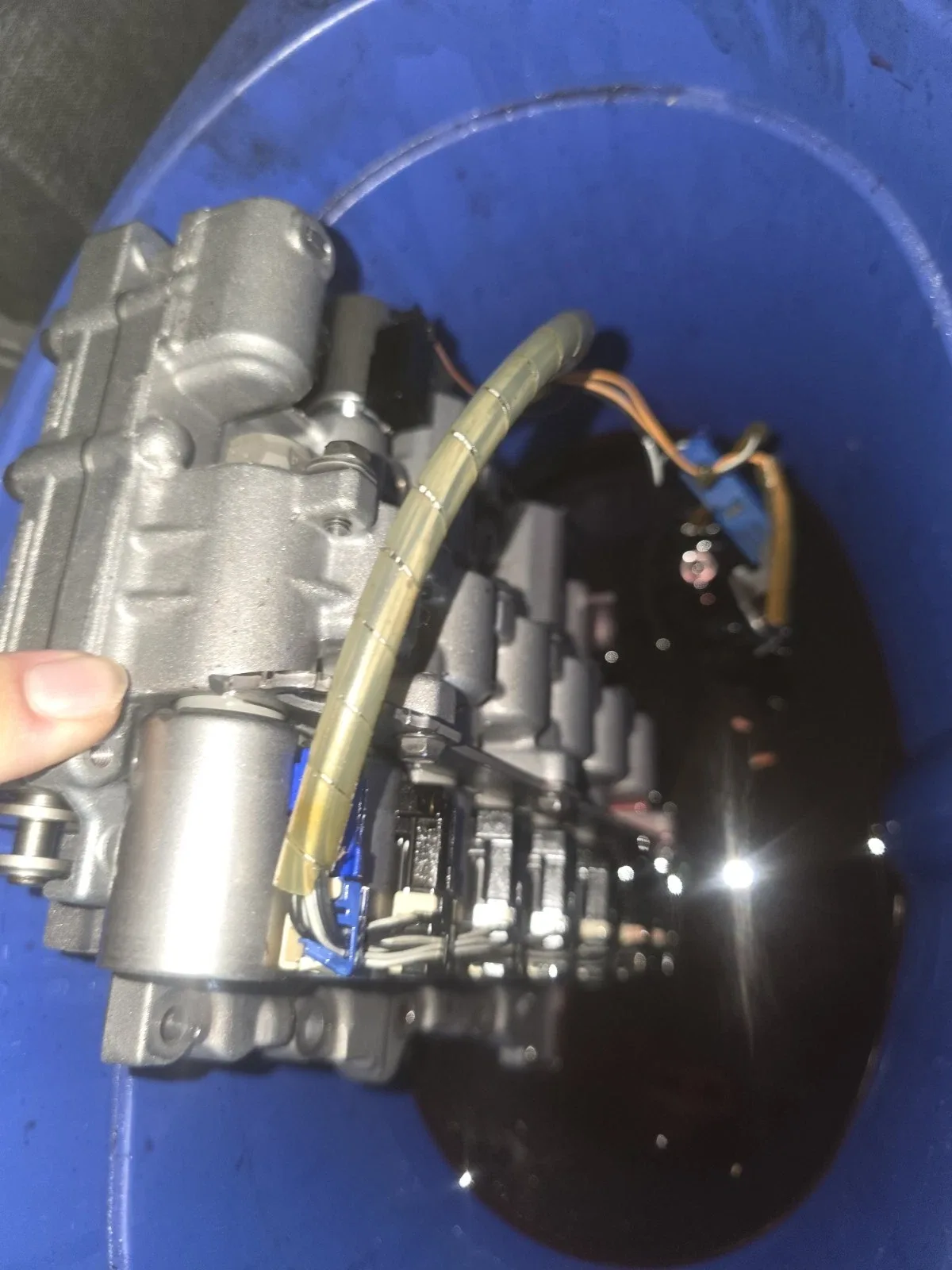 Ub80e Tansmission Valve Body "TOYOTA" brand NON AUTO STOP.