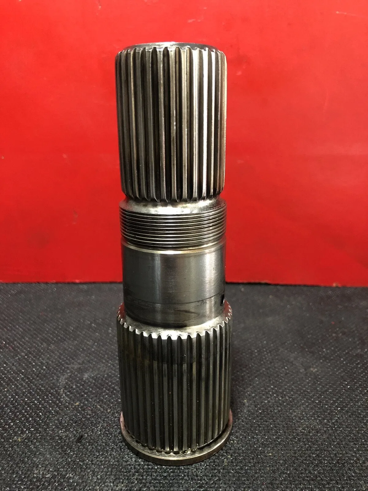 2005+ GM/Chevy Allison 1000/2000 Output Shaft — 33 Spline (ALLISON)
