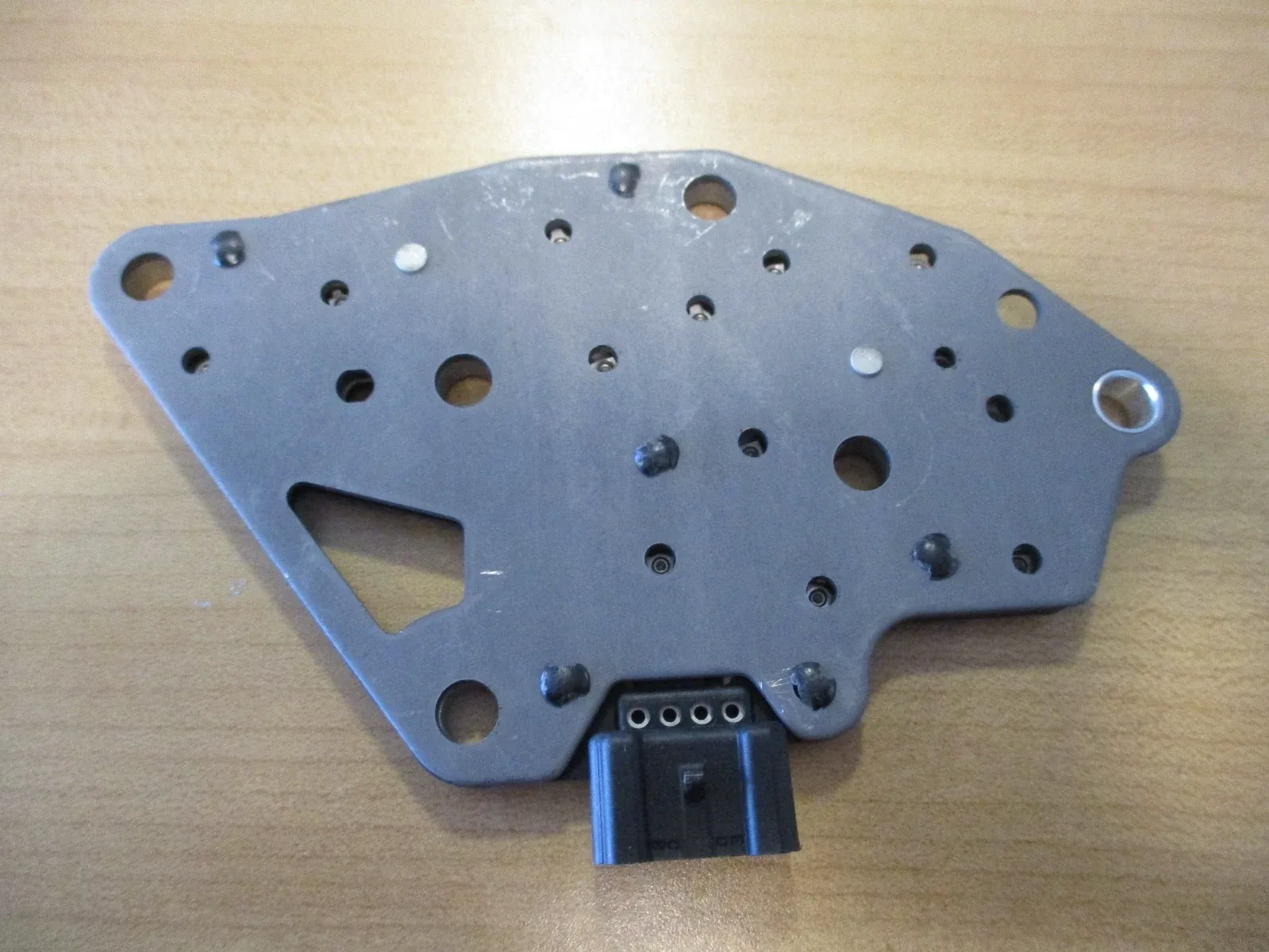 GM Valve Body Switch 24203699 for Main Control Valve Body image 3