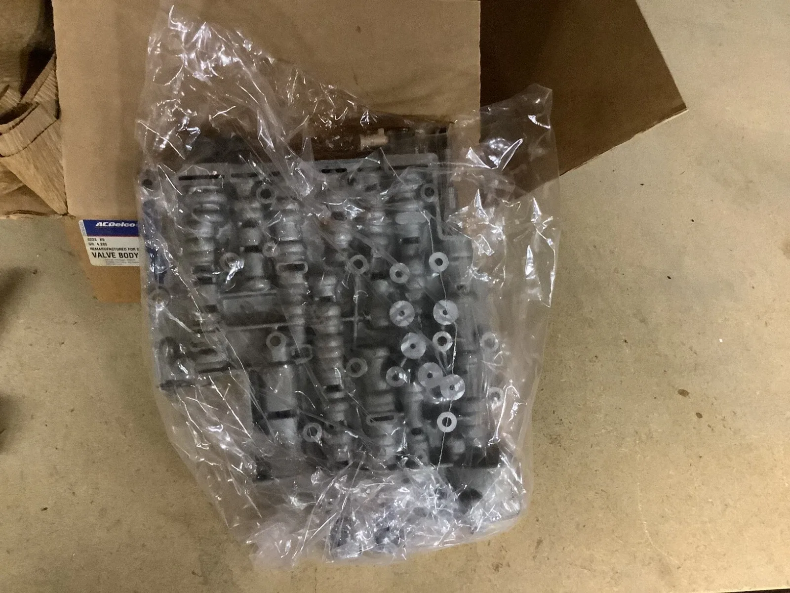 GM# 24214874 GENERAL MOTORS NOS VALVE BODY CHANGED TO # 24244058 RTD  NON RETURN