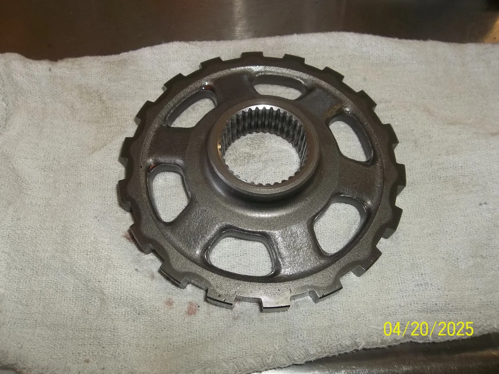2009 Kia Borrego 3.8L output shaft tone ring for 5sp auto trans