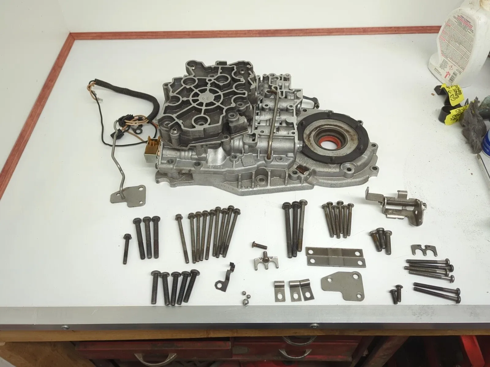 86-87 GM 440-T4 Transmission Valve Body Transaxle 1986 1987