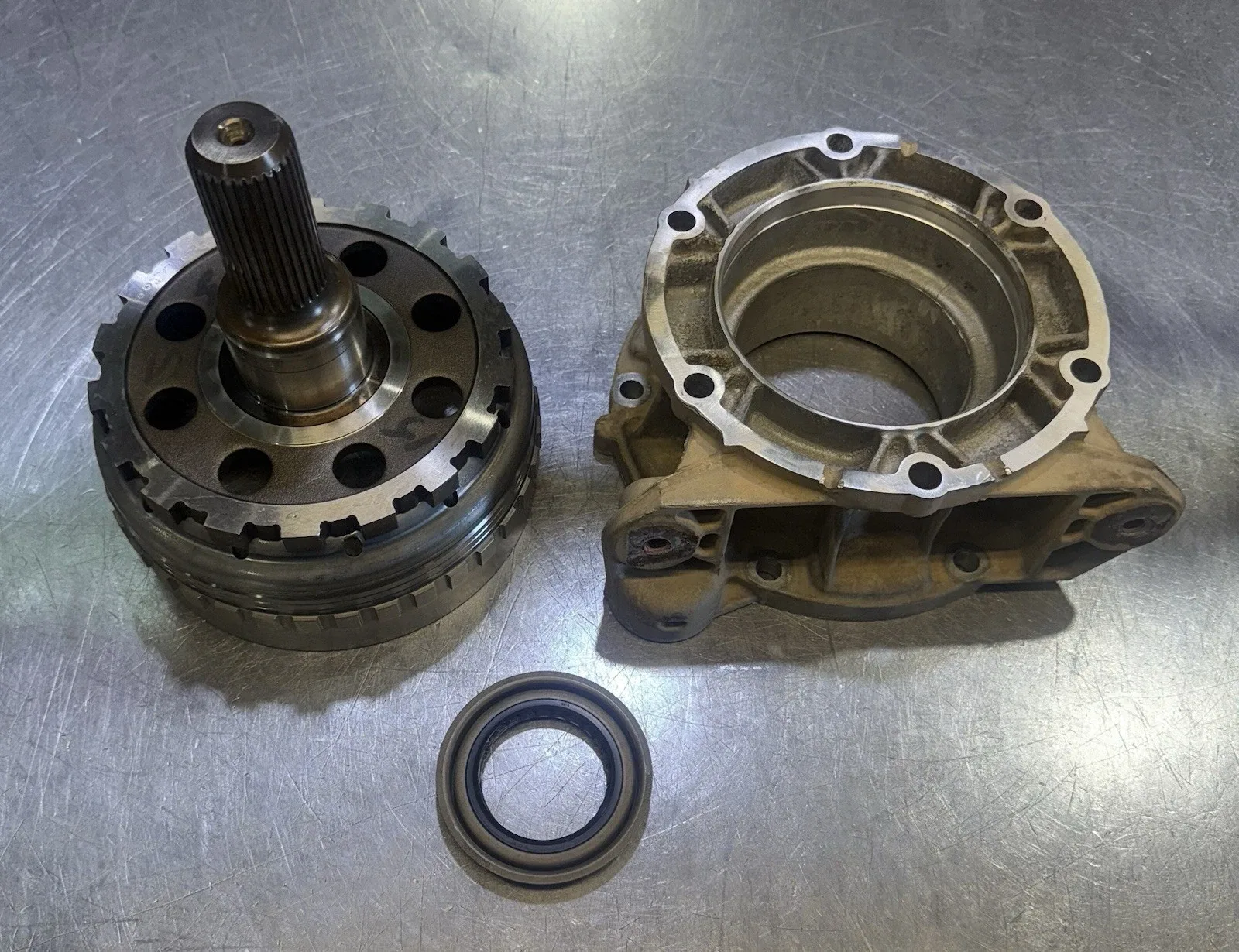 GM 6L80E 4x4 Output Shaft and Adapter MPN 24241166