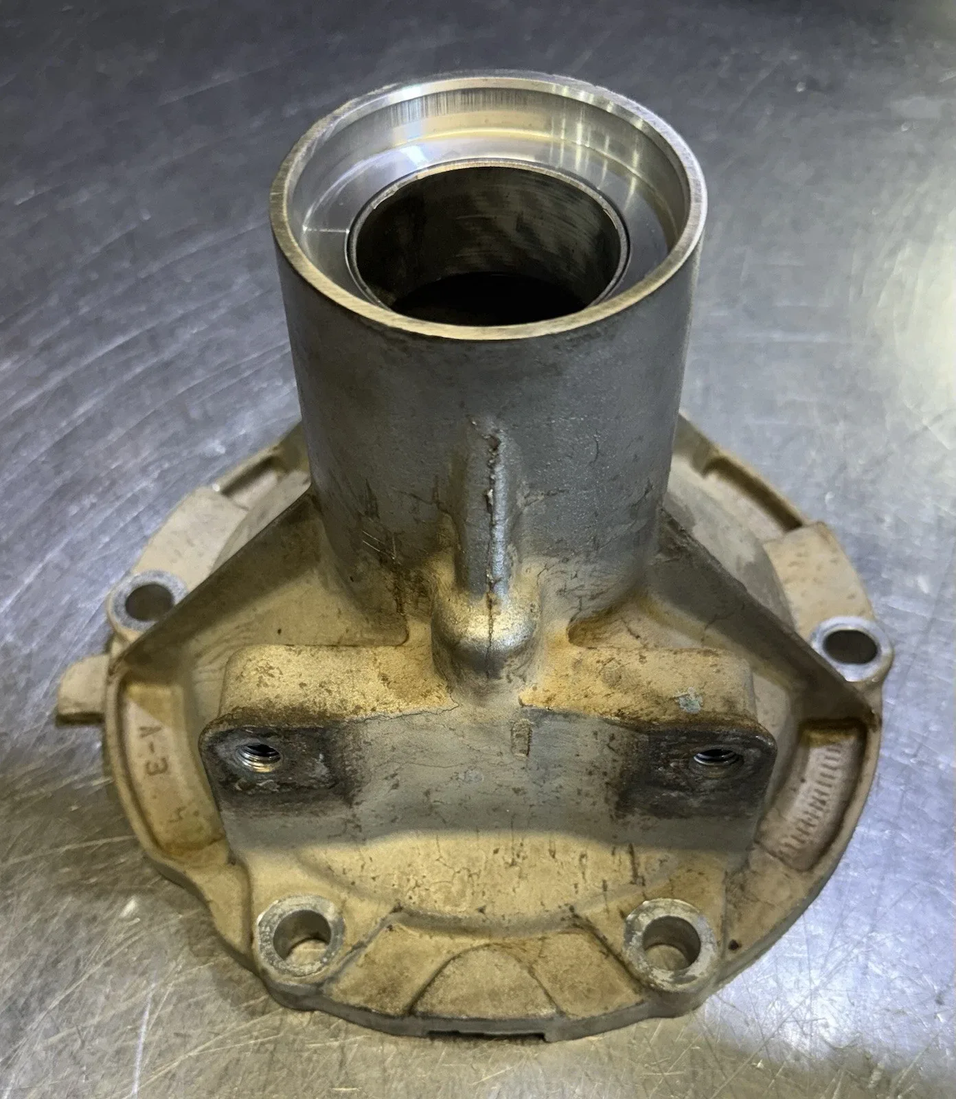 2012-up 6L80E 2WD Output Shaft & Extension Housing 24224200 image 4