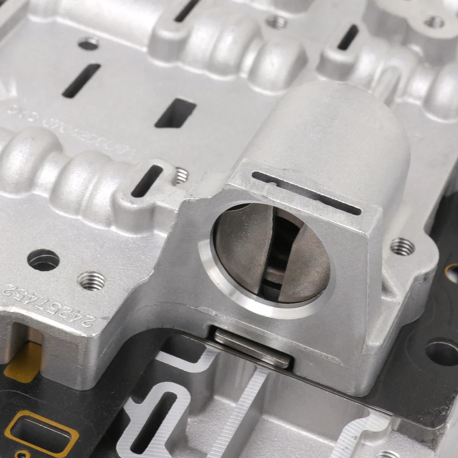 High-Performance Durable 6T70 & 6T75 Valve Body Assembly Replacement image 2