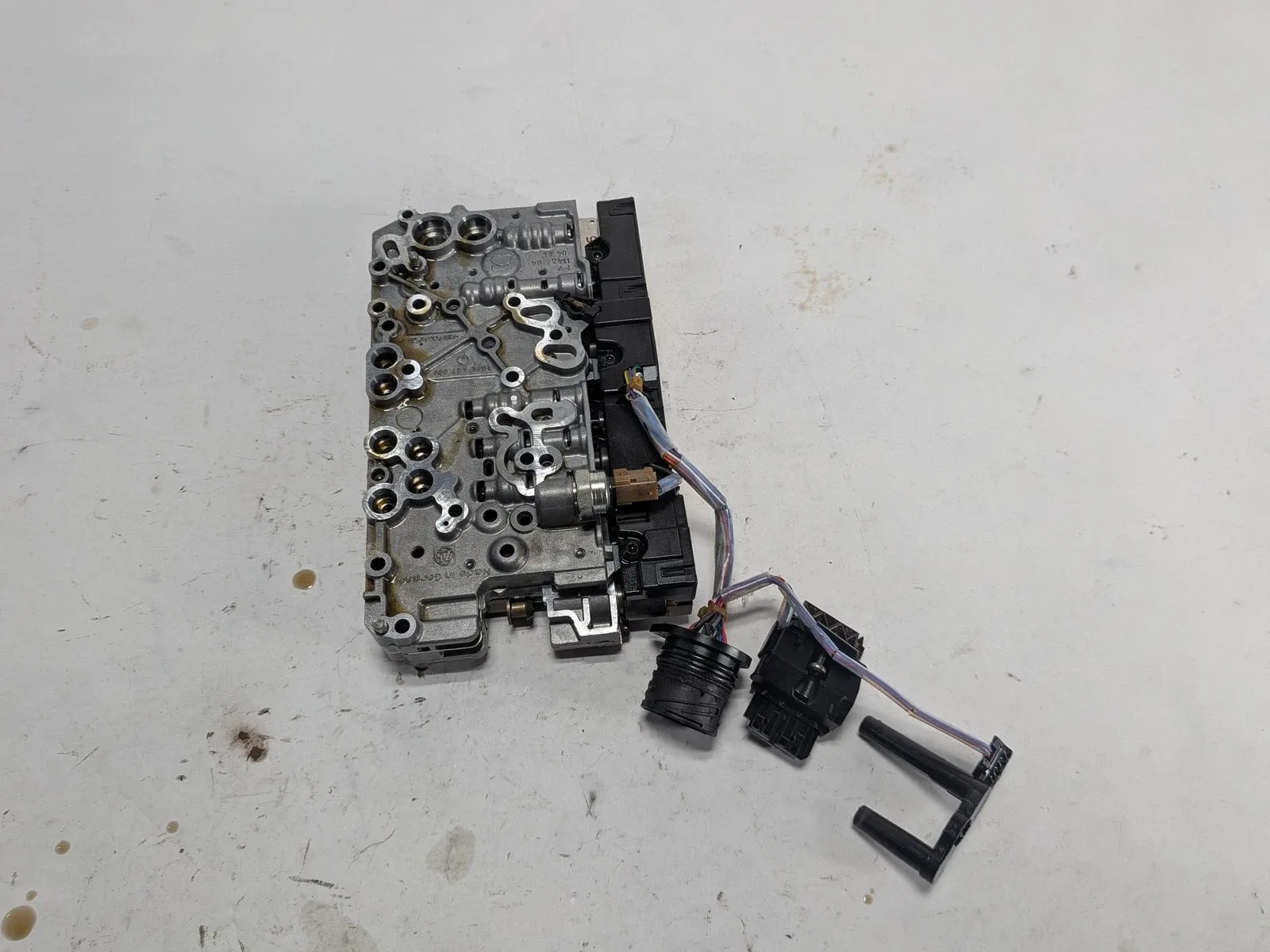 2014-2017 Land Rover Evoque / Discovery Sport 9HP-48 Valve Body image 4