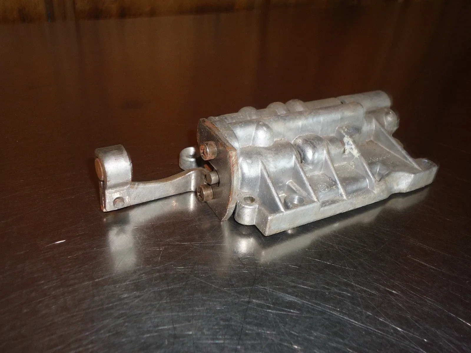 New NOS GM Hydramatic Transmission Oil Control Valve Body 8616912 Oldsmobile image 2