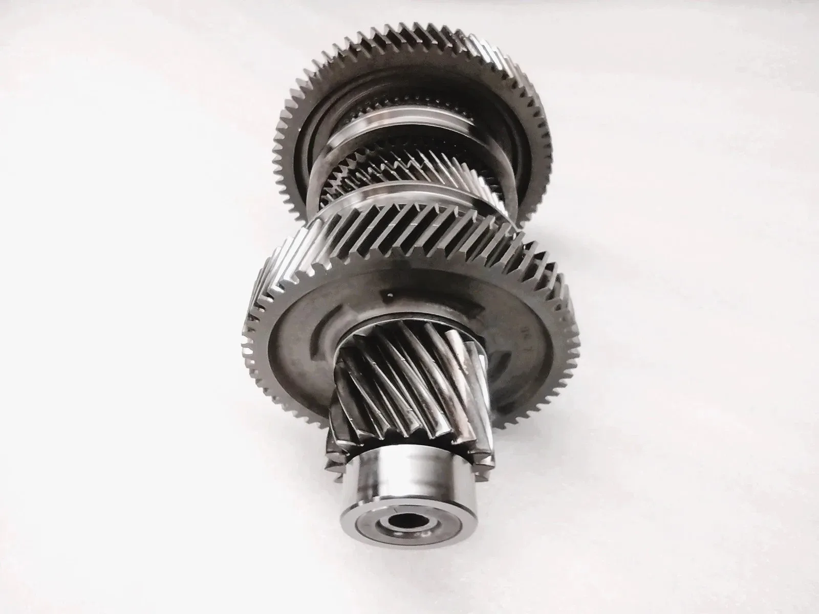 DQ381 DCT Output Shaft Assembly 18-Tooth (MPN 209730) - Audi VW image 4