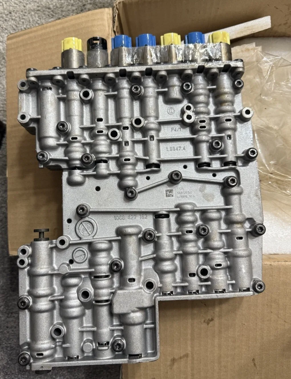 Remanufactured Transmission Valve Body with Solenoids – 1068 427 182 / 1068 427 181