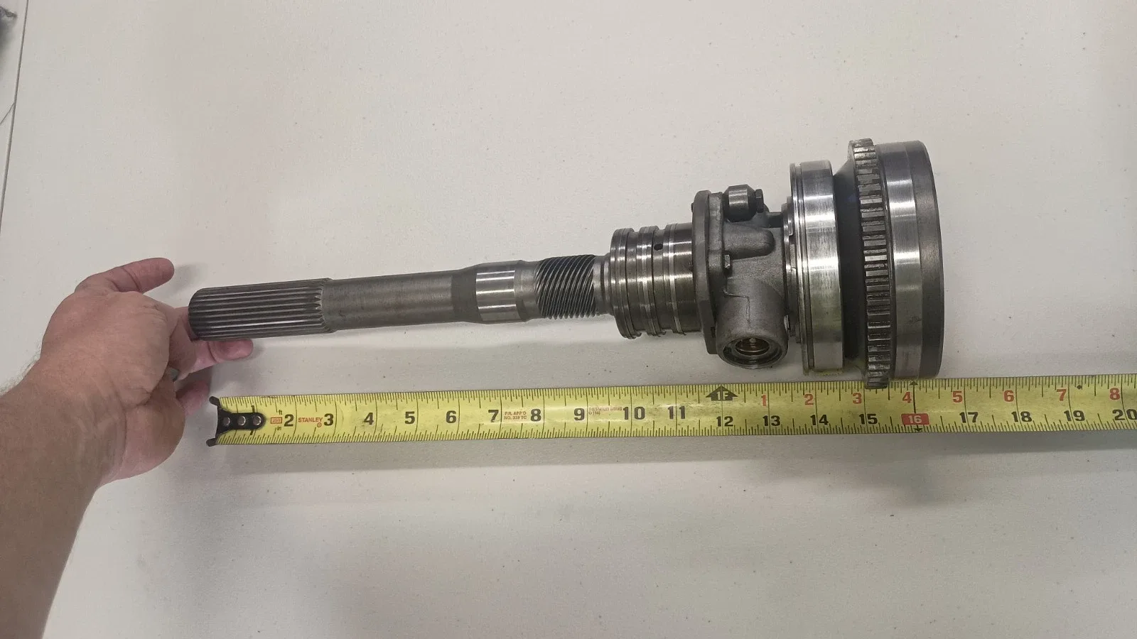 1996-1997 Dodge Ram 47RE 2WD Output Shaft image 2