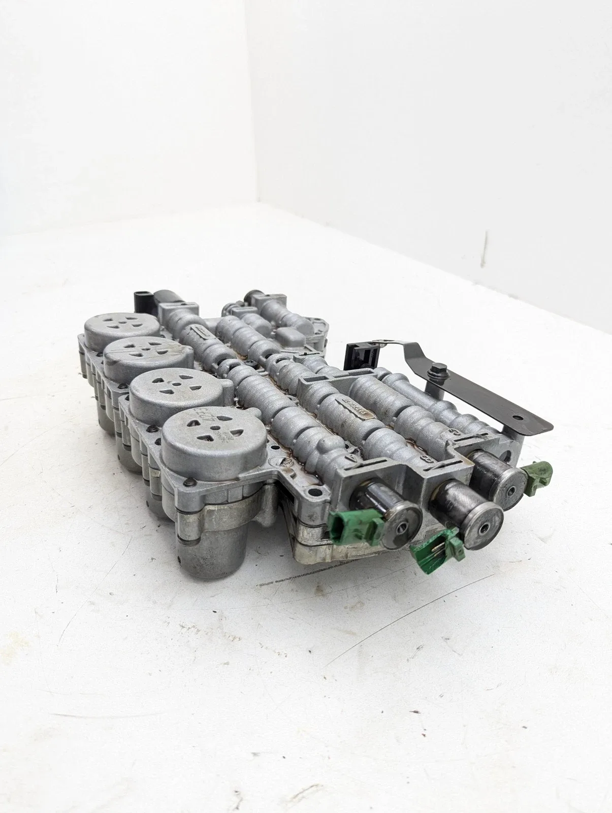 OEM 2003-2006 BMW E46 330i 330Ci M54 A/T VALVE BODY 96020566 image 3